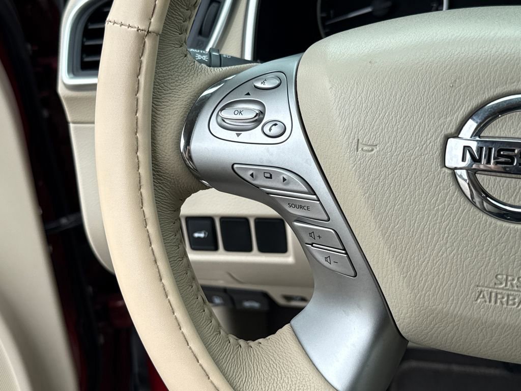 Used 2018 Nissan Murano Platinum image 17