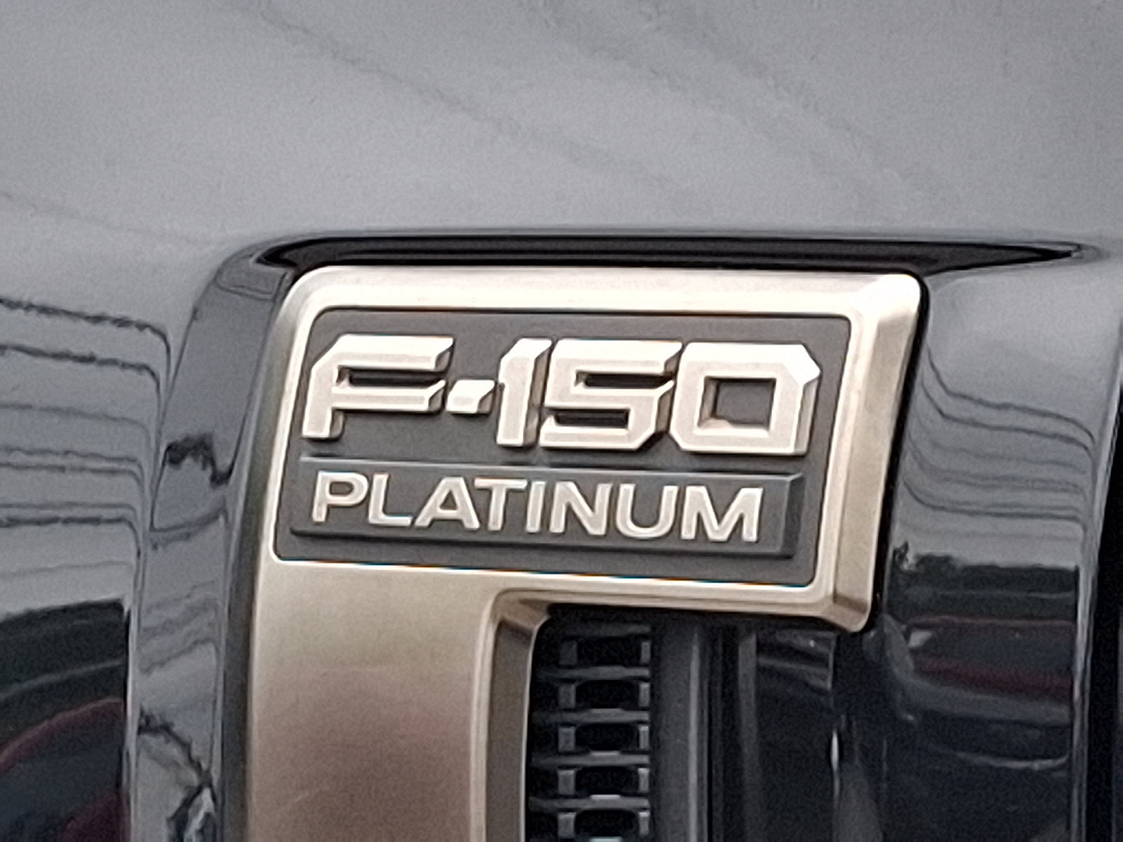 Certified 2023 Ford F150 Platinum w/ Equipment Group 701A High AWD/4WD image 31