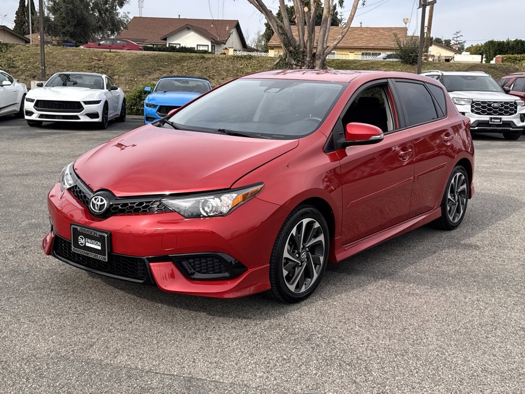 Used 2017 Toyota Corolla iM image 7