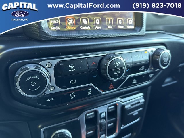 Used 2023 Jeep Wrangler Unlimited Sport AWD/4WD image 29