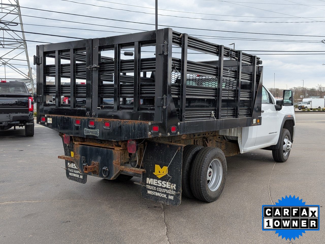 Used 2022 GMC Sierra 3500 Pro w/ Convenience Package AWD/4WD image 4