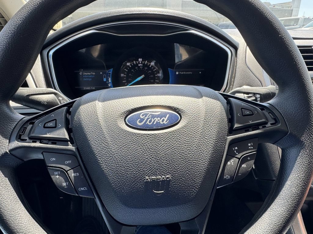 Certified 2018 Ford Fusion S FWD image 26