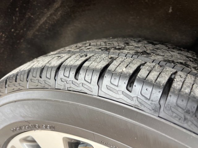 Certified 2020 Ford Escape Titanium image 31