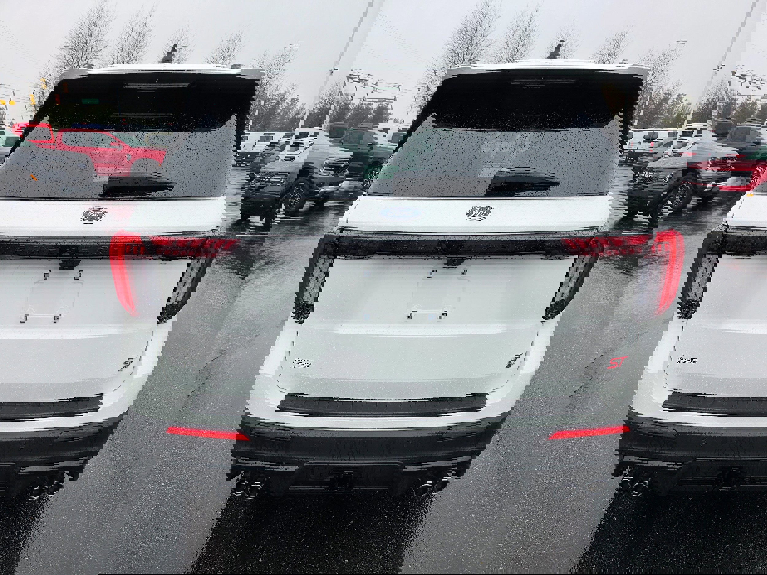 Certified 2025 Ford Explorer ST image 3