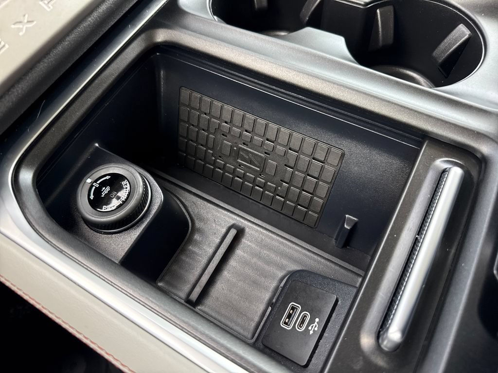 Certified 2025 Ford Expedition Active RWD image 27