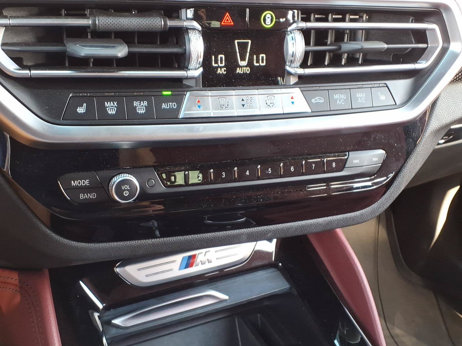 Used 2022 BMW X4 M40i AWD/4WD image 25
