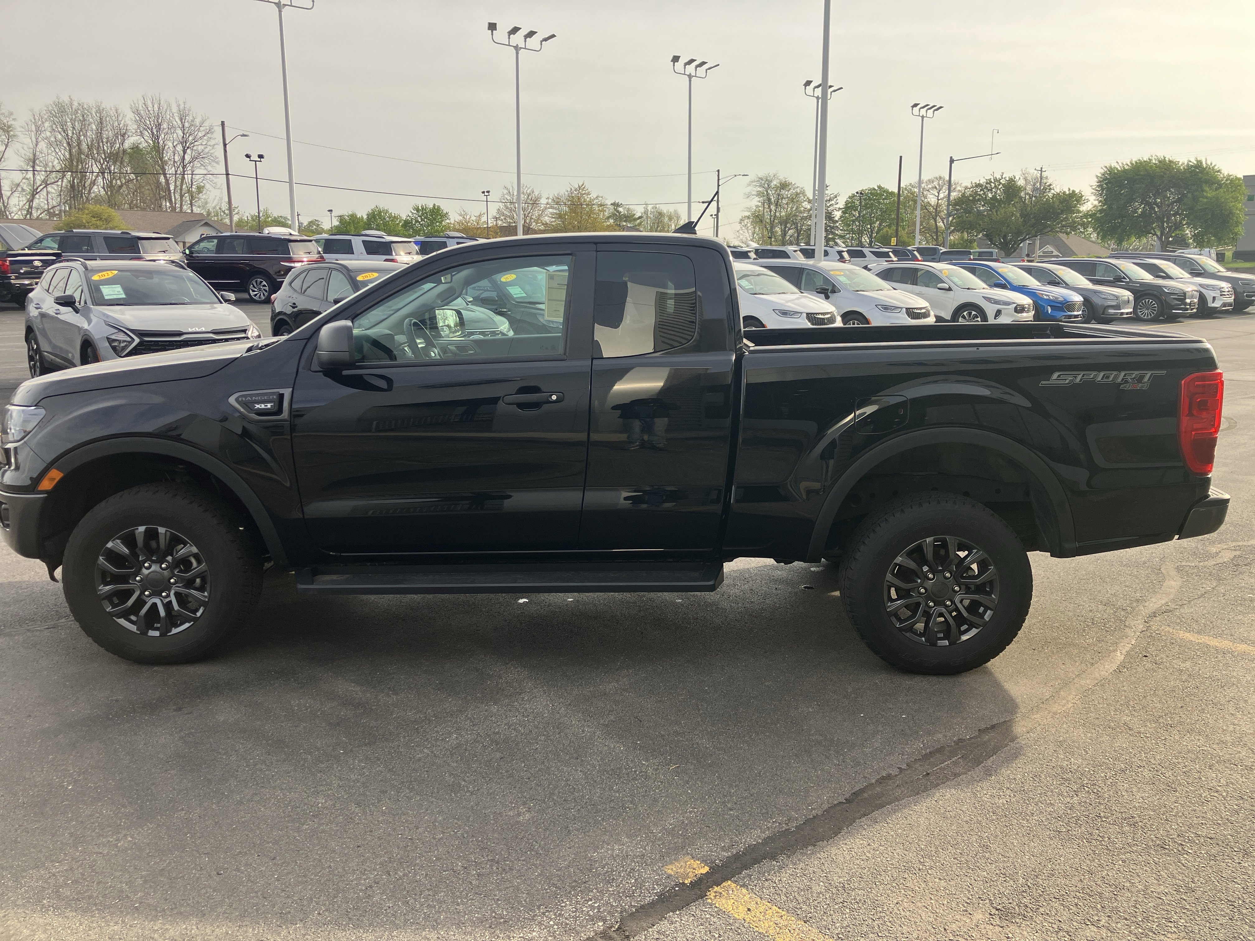 Certified 2023 Ford Ranger XLT w/ Equipment Group 301A Mid AWD/4WD image 2