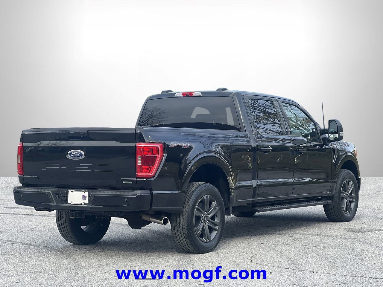 Certified 2023 Ford F150 XLT w/ Equipment Group 302A High image 3