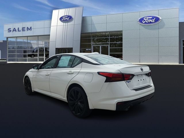Used 2021 Nissan Altima 2.5 SR w/ SR Premium Package AWD/4WD image 4