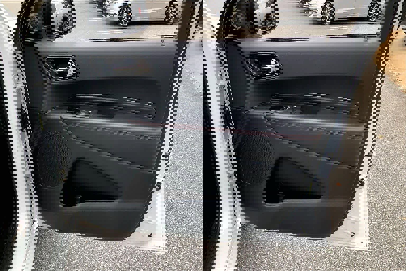 Used 2023 Dodge Durango GT image 21