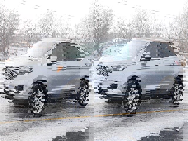 Certified 2023 Ford Edge SEL image 4