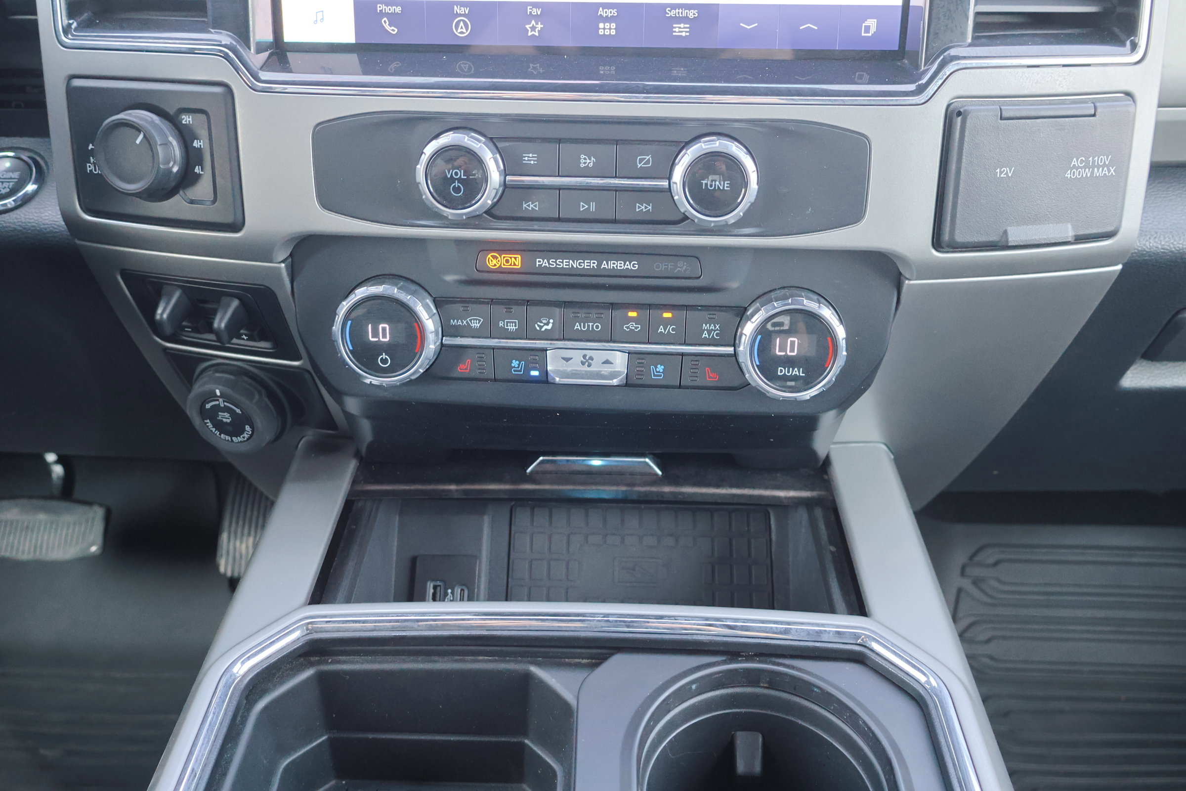 Certified 2022 Ford F250 Lariat w/ Tremor Off-Road Package image 26