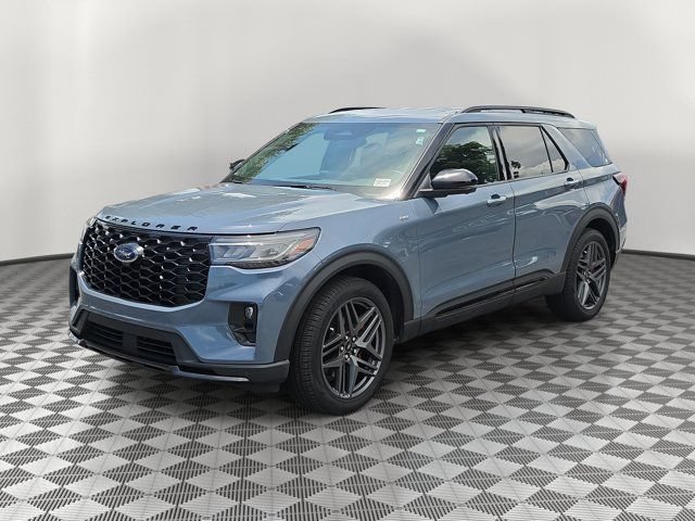 Certified 2025 Ford Explorer ST-Line w/ Premium Package RWD image 3