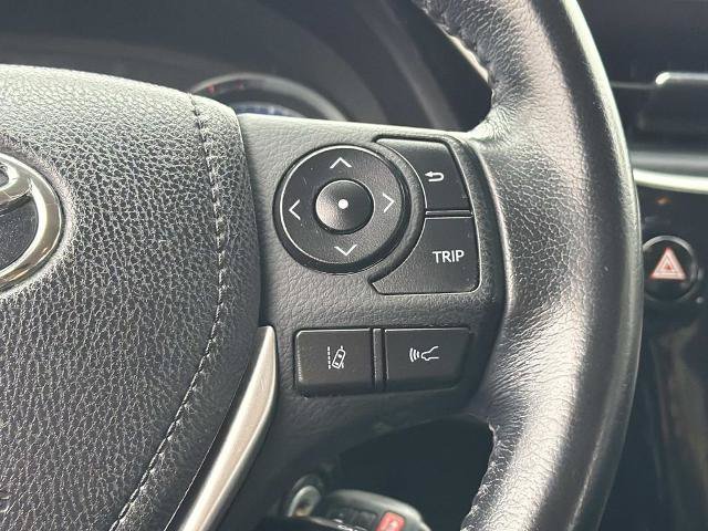 Used 2018 Toyota Corolla SE w/ Protection Package FWD image 13
