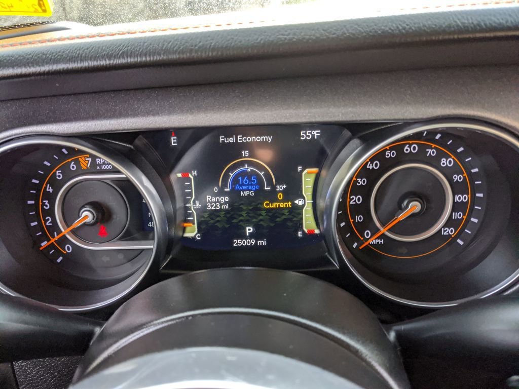 Used 2023 Jeep Gladiator Mojave w/ LED Lighting Group AWD/4WD image 13