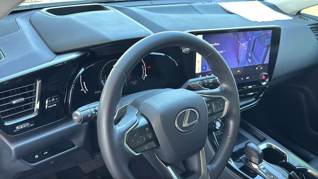 Used 2023 Lexus NX 350 AWD image 21