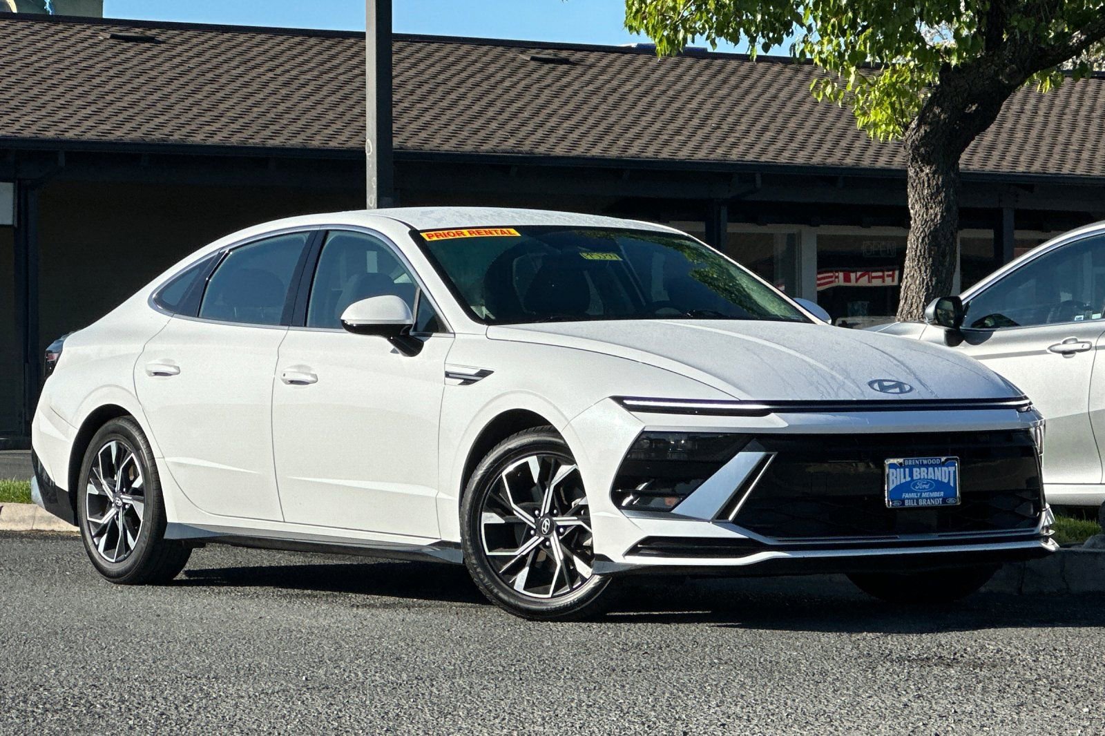 Used 2024 Hyundai Sonata SEL image 2