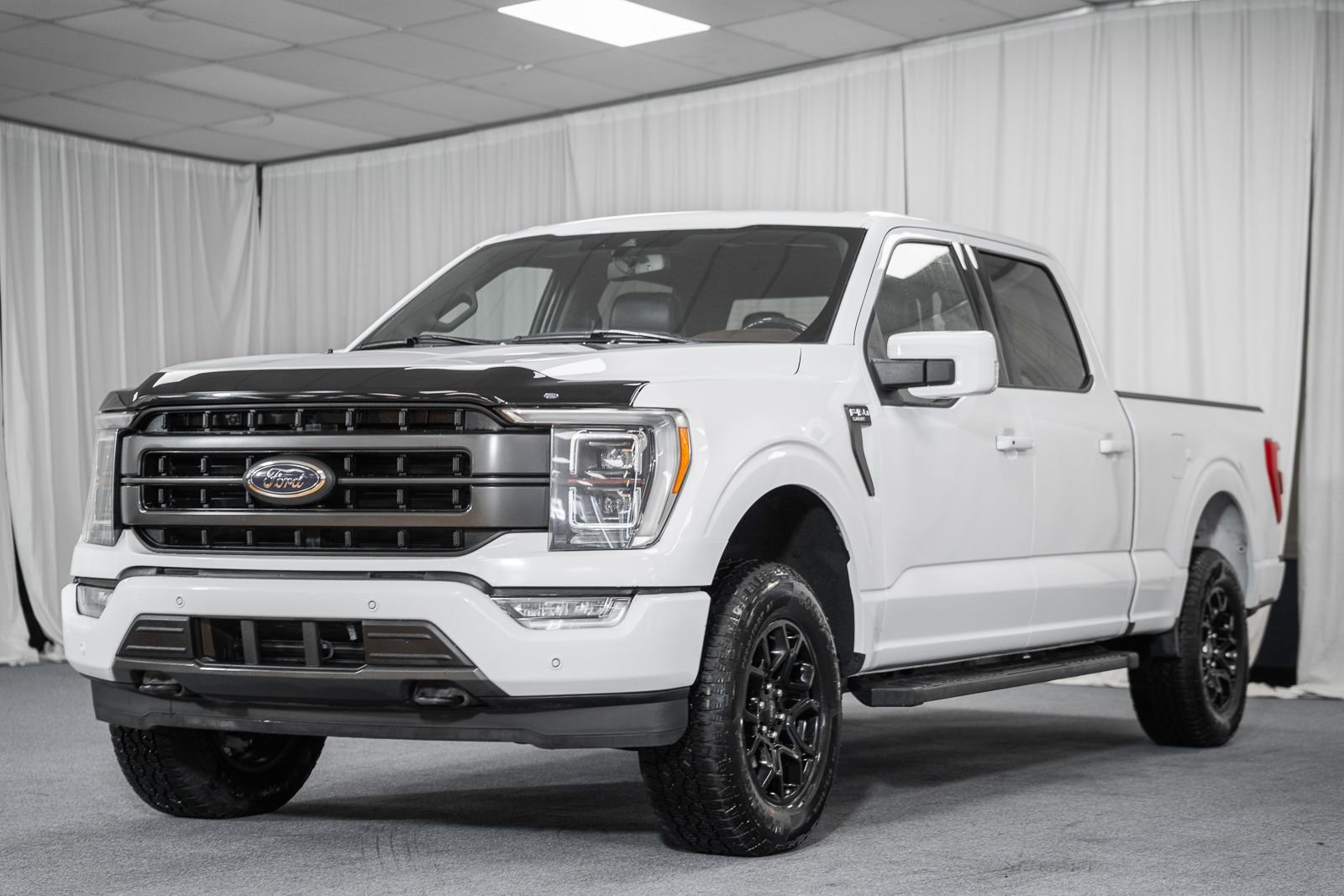 Certified 2023 Ford F150 Lariat w/ Equipment Group 502A High image 3