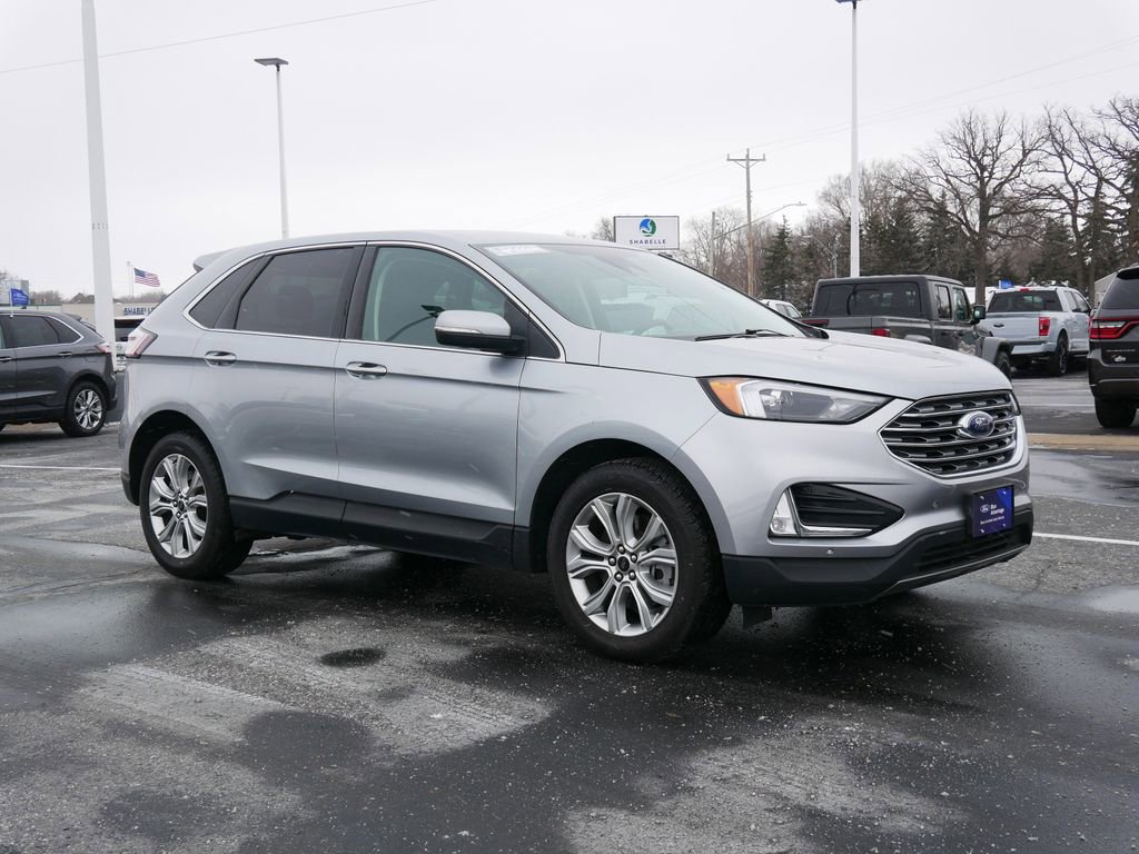 Certified 2024 Ford Edge Titanium image 4