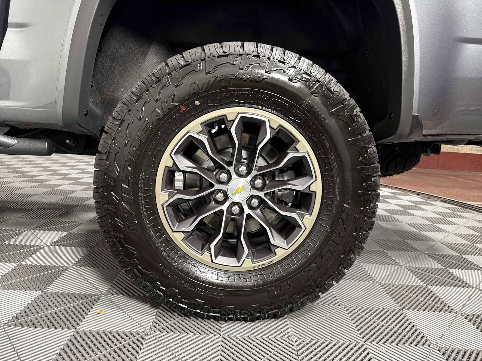 Used 2021 Chevrolet Colorado ZR2 image 20