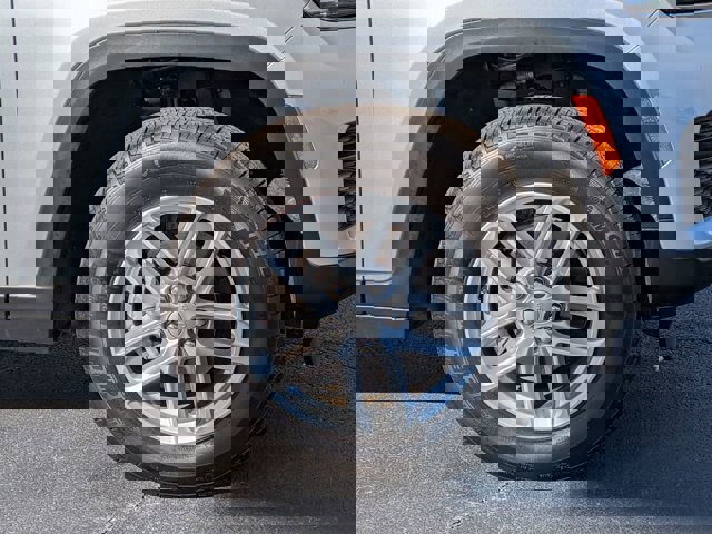 Used 2024 Jeep Grand Cherokee Laredo X image 9