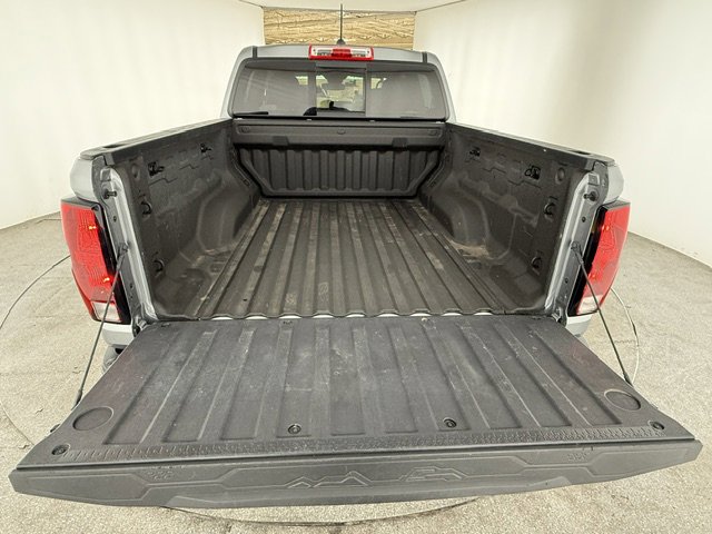 Used 2024 Chevrolet Colorado W/T w/ WT Convenience Package RWD image 5