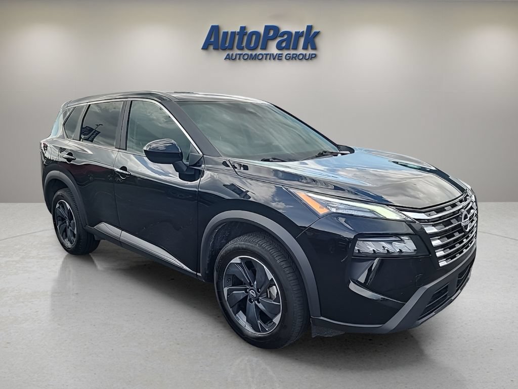 Used 2025 Nissan Rogue SV