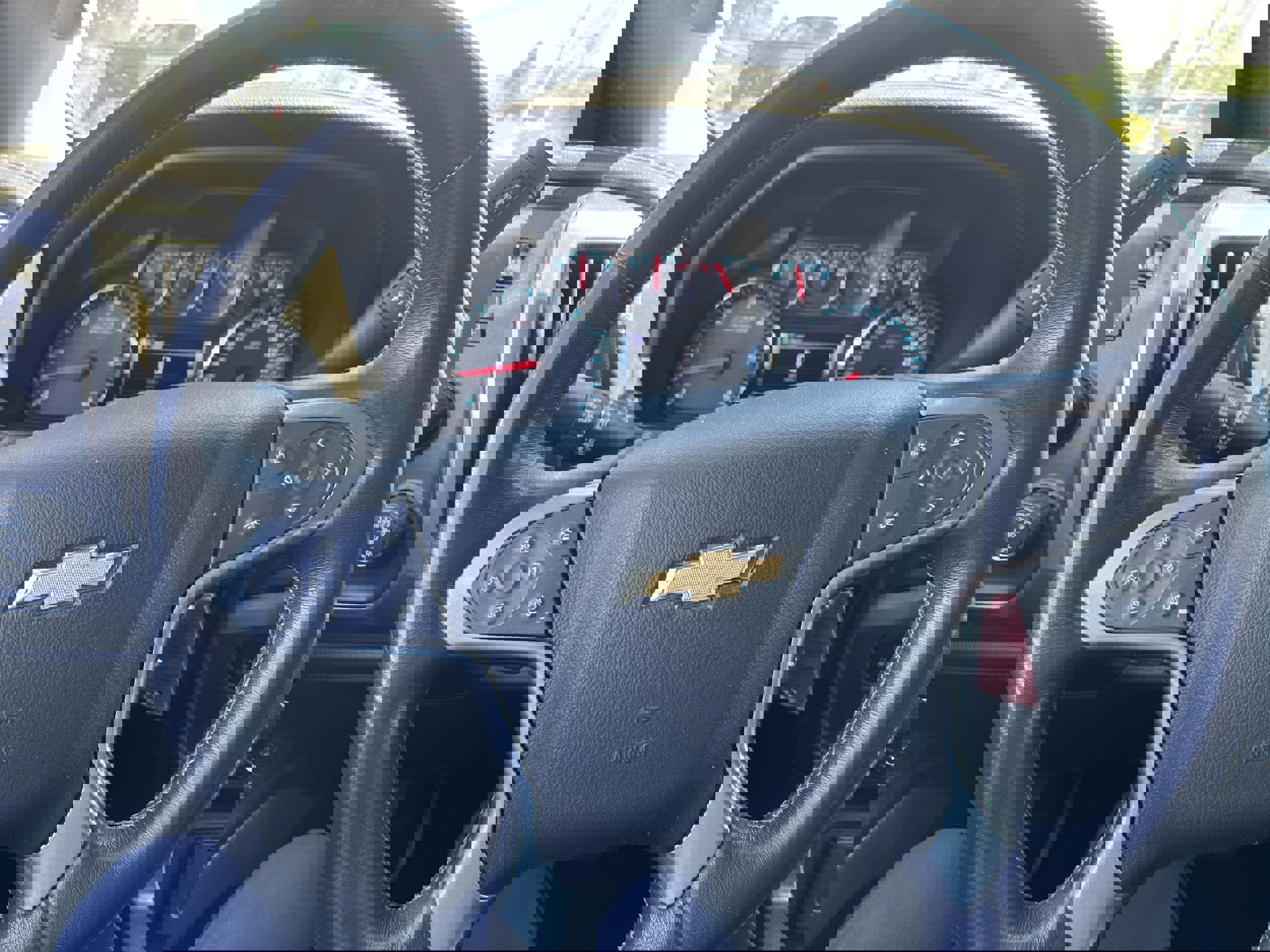 Used 2018 Chevrolet Silverado 1500 LTZ Z71 w/ Redline Edition image 14