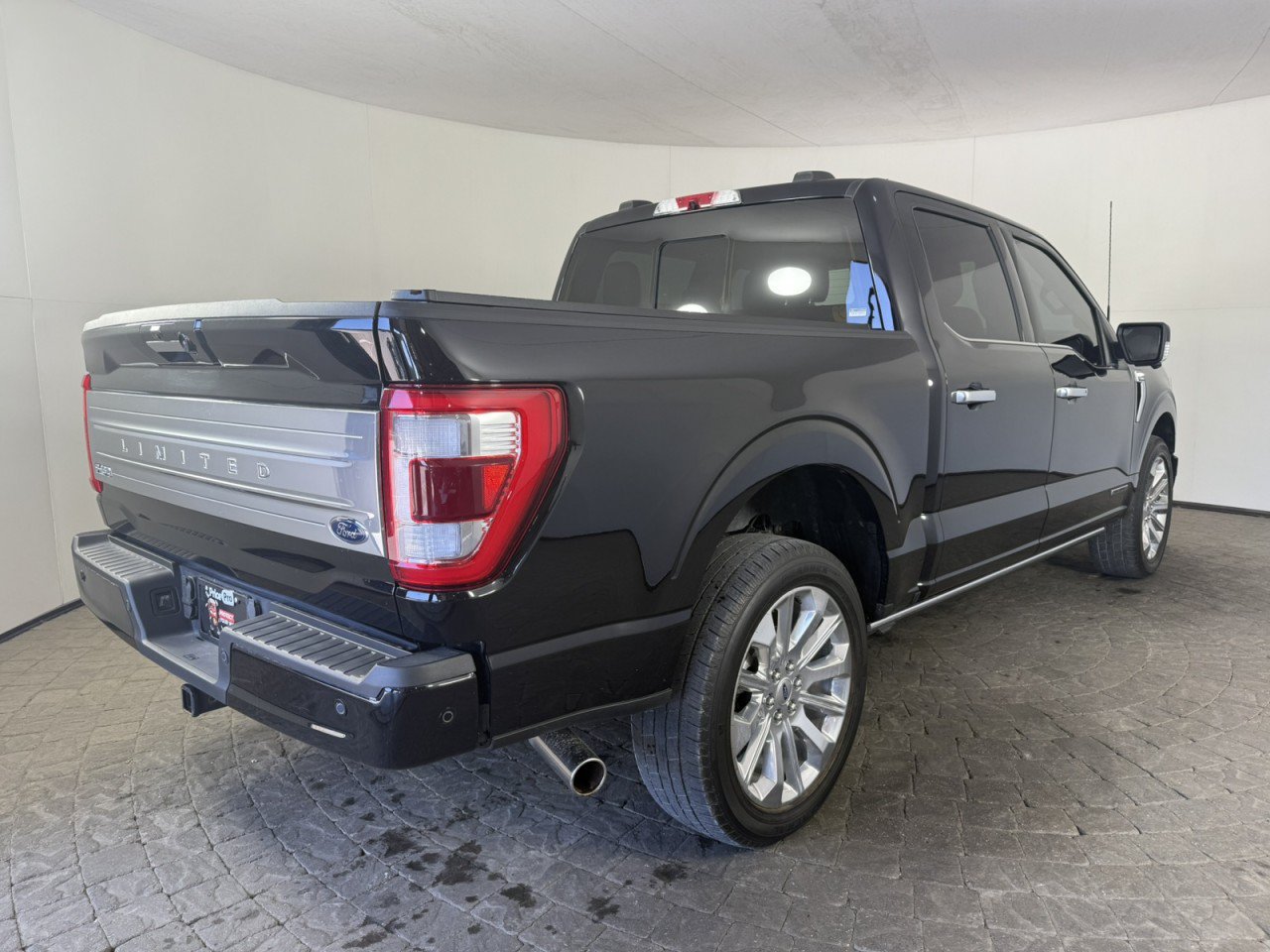 Certified 2023 Ford F150 Limited AWD/4WD image 9