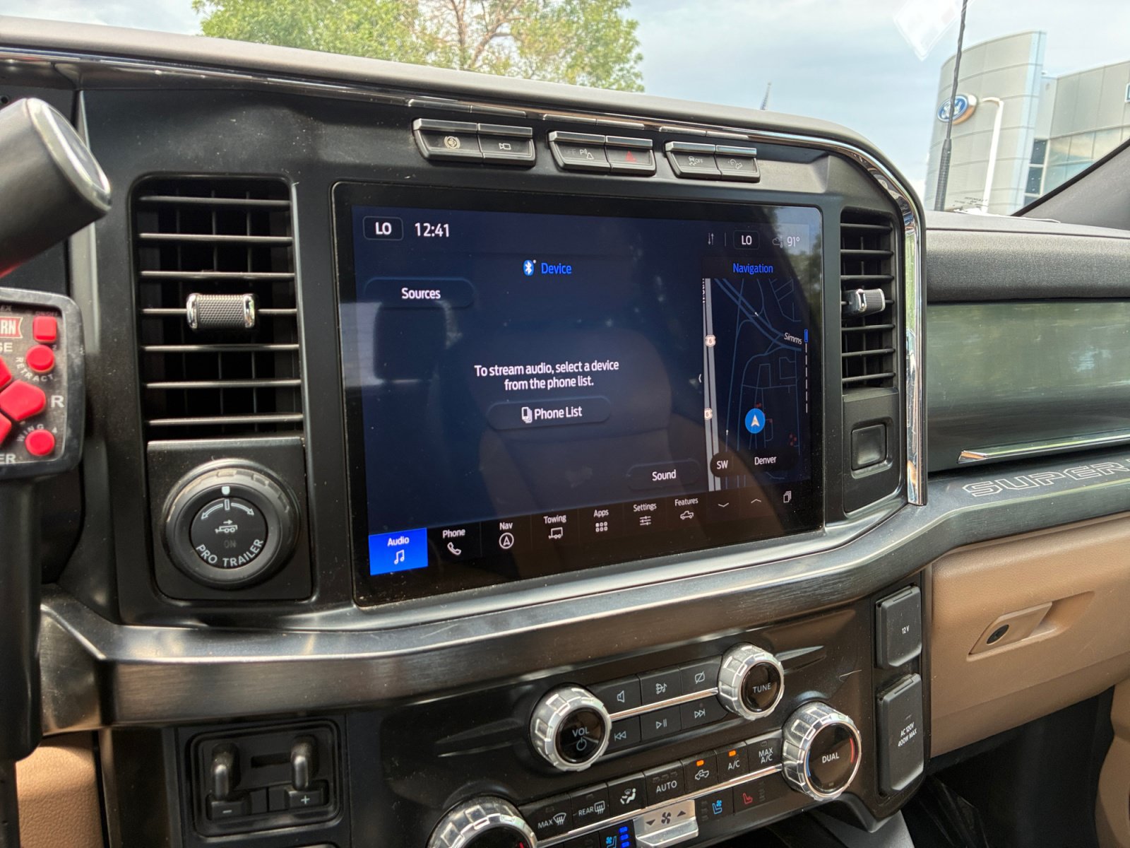 Certified 2024 Ford F250 Lariat w/ Lariat Ultimate Package AWD/4WD image 11