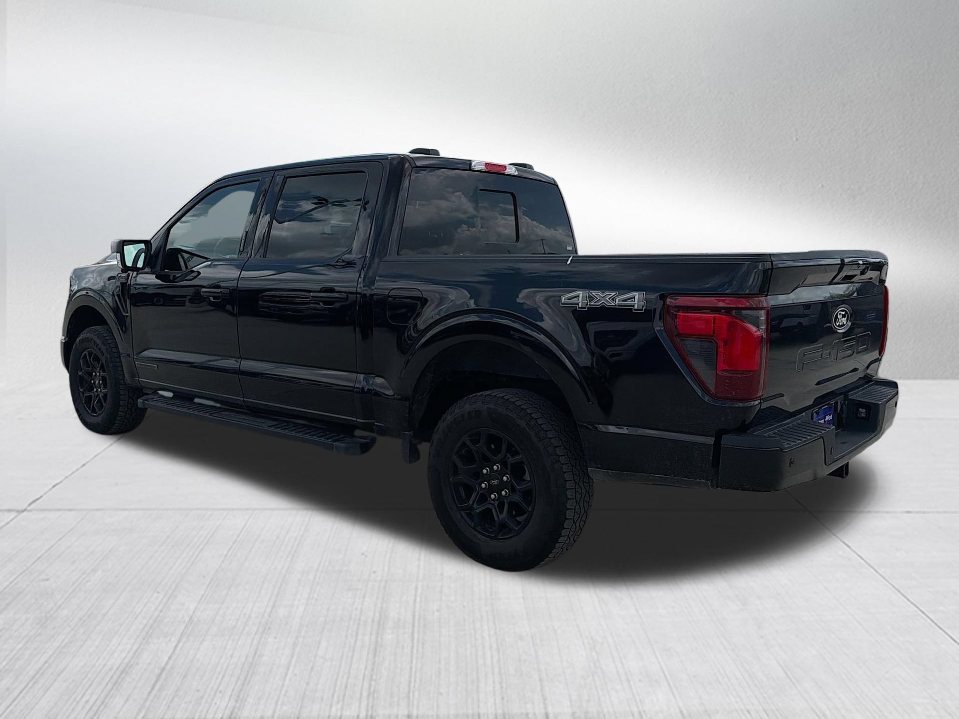Certified 2024 Ford F150 XLT w/ Equipment Group 302A MID AWD/4WD image 10
