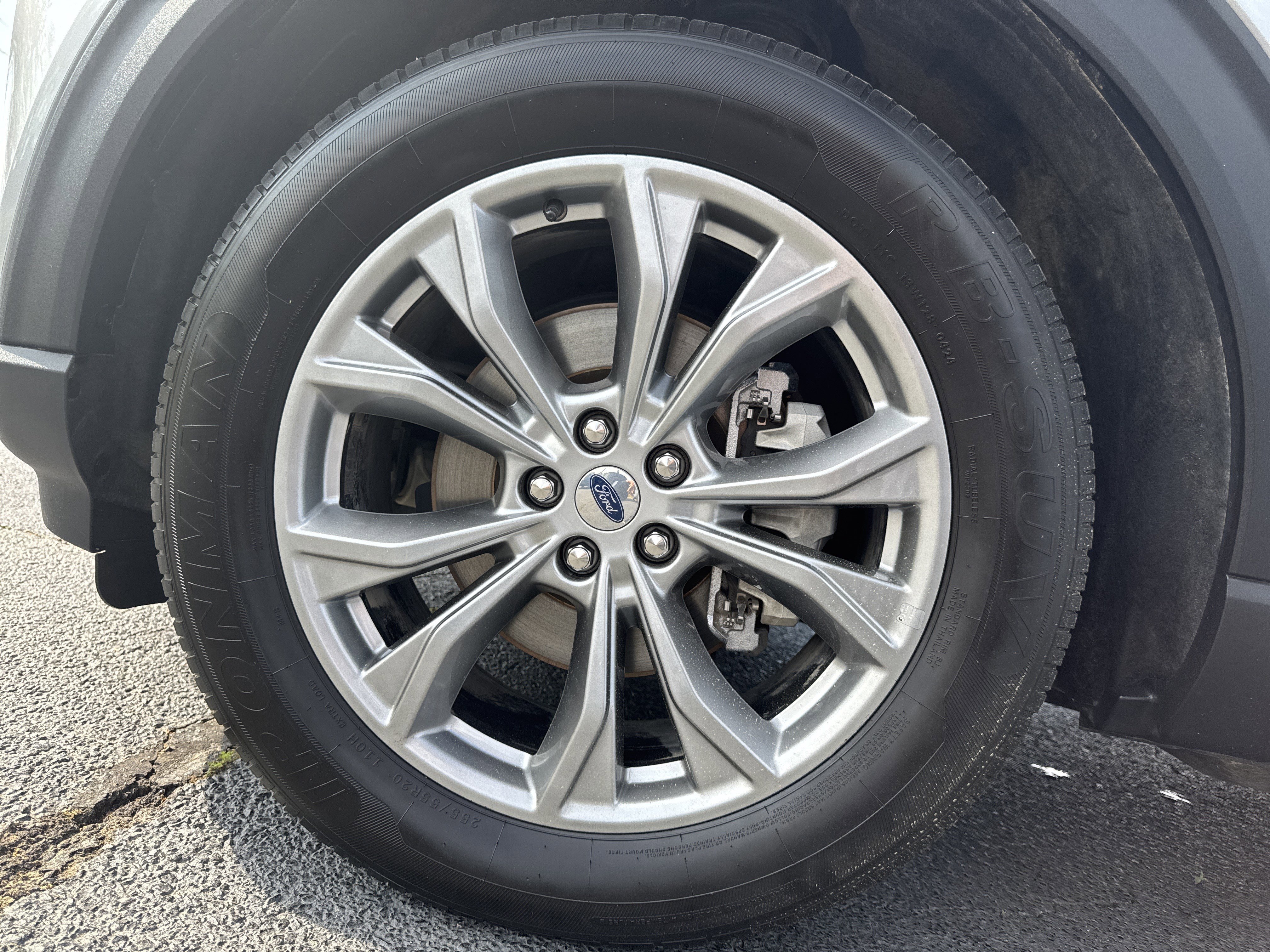 Certified 2023 Ford Explorer Limited RWD image 13