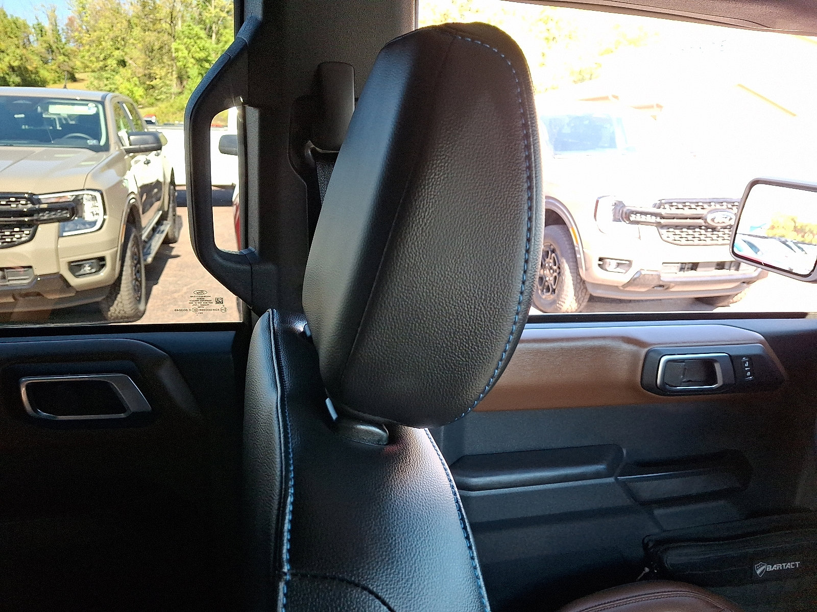 Certified 2024 Ford Bronco Outer Banks image 13