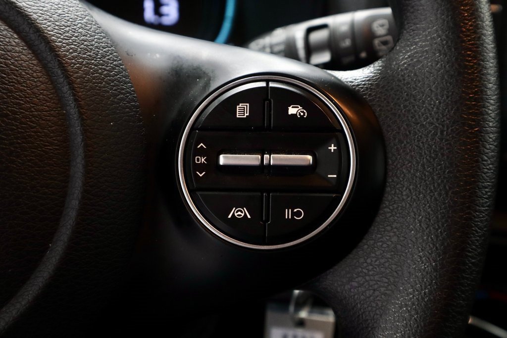 Used 2024 Kia Soul LX w/ Option Group 015 image 29