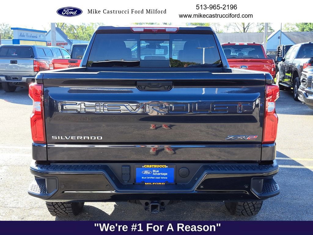Used 2024 Chevrolet Silverado 1500 ZR2 image 3