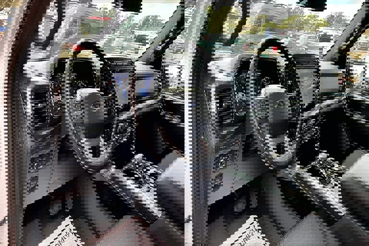 Certified 2022 Ford F150 XLT w/ Equipment Group 302A High image 19