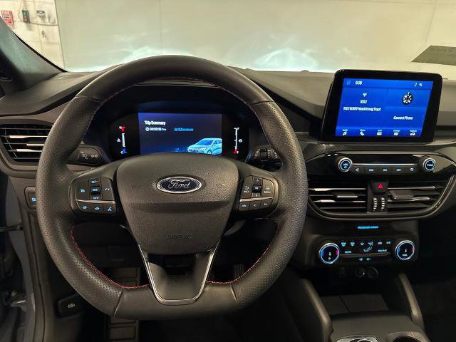 Certified 2025 Ford Escape ST-Line w/ Equipment Group 301A image 11