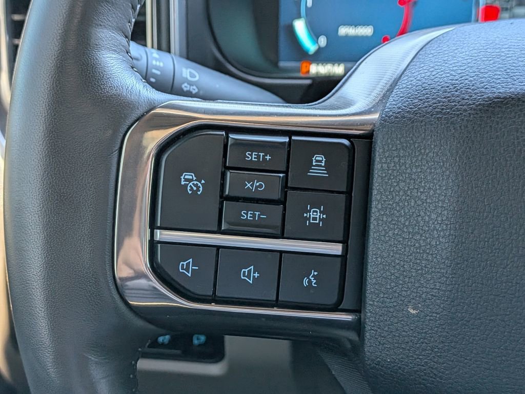 Certified 2025 Ford F250 Platinum w/ Platinum Plus Package image 28