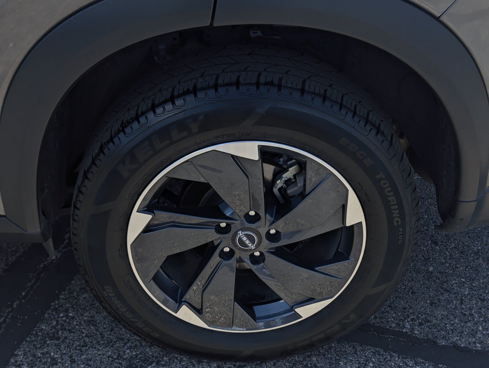Used 2025 Nissan Rogue SV AWD/4WD image 7