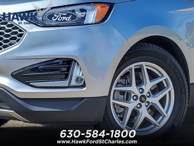 Certified 2024 Ford Edge SEL w/ Convenience Package AWD/4WD image 3