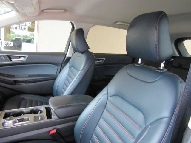 Certified 2024 Ford Edge SEL w/ Sport Appearance Package AWD/4WD image 15