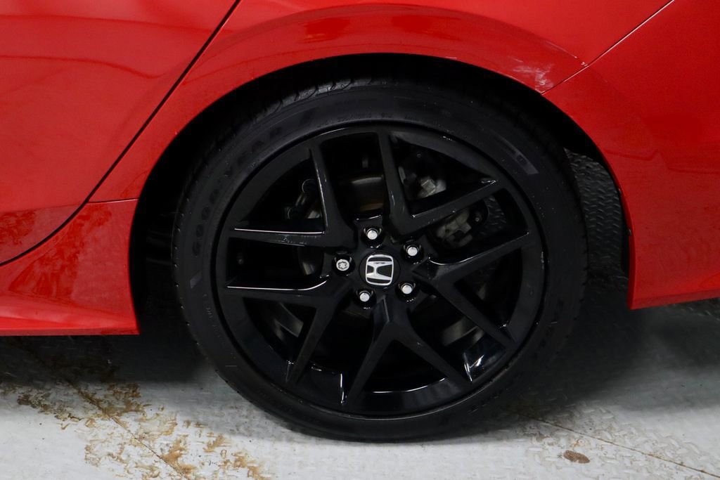 Used 2025 Honda Civic Sport image 18