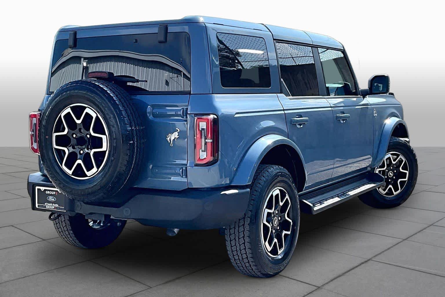 Certified 2025 Ford Bronco Outer Banks AWD/4WD image 7