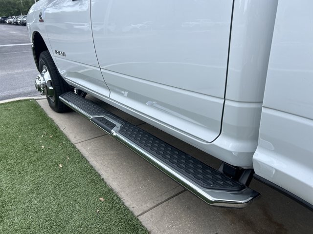 Used 2024 RAM 3500 Big Horn AWD/4WD image 10