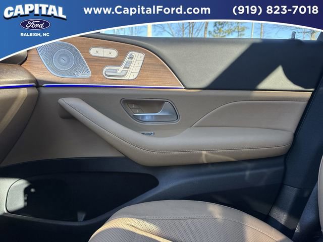 Used 2024 Mercedes-Benz GLS 450 4MATIC image 28