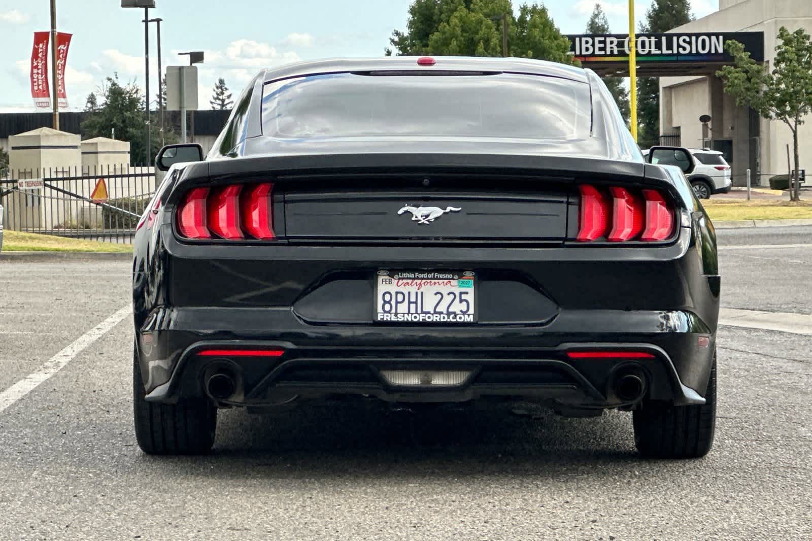 Certified 2020 Ford Mustang Coupe RWD image 8