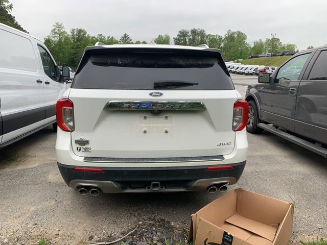 Certified 2024 Ford Explorer King Ranch w/ Technology Package AWD/4WD image 6