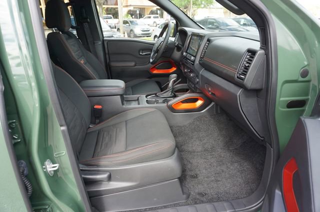 Used 2023 Nissan Frontier Pro-X w/ Technology Package image 8