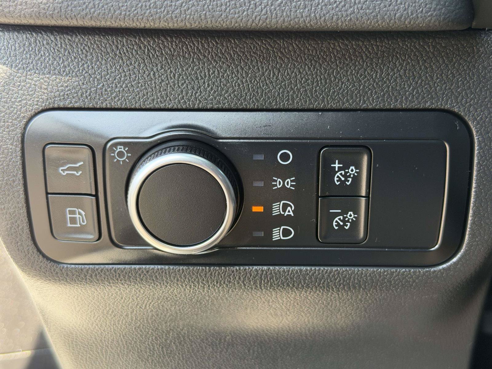 Certified 2024 Ford Escape ST-Line w/ Equipment Group 301A FWD image 21