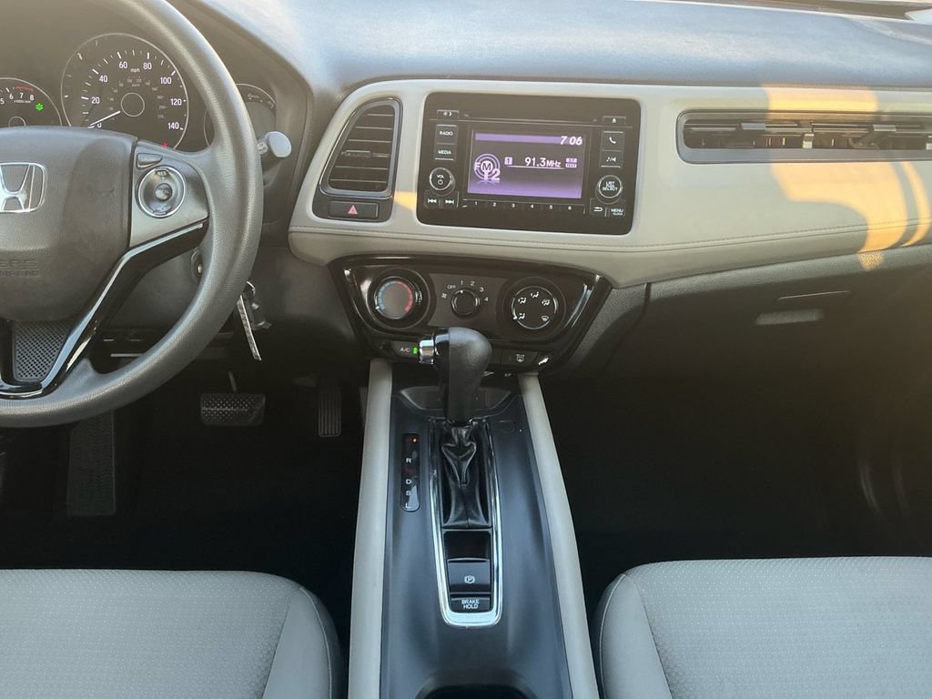 Used 2020 Honda HR-V LX image 20